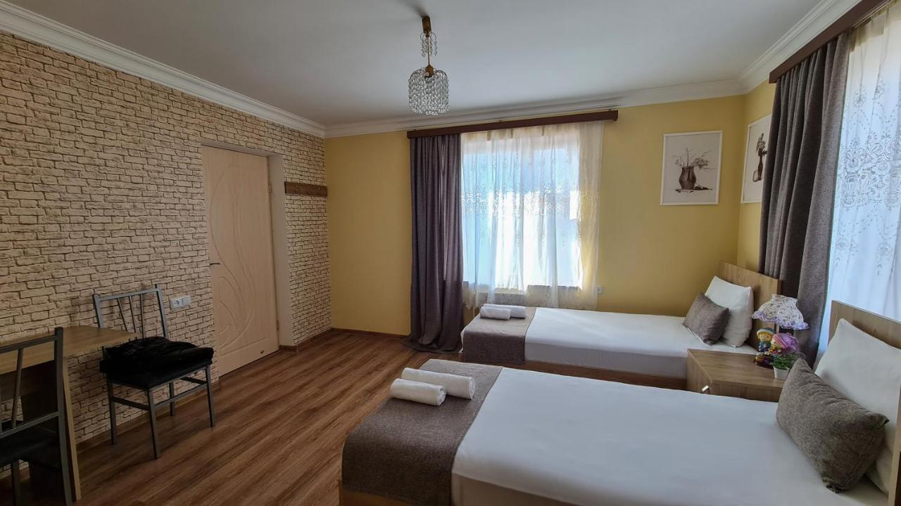 Seva Guesthouse And Cottages Byurakan Exterior photo